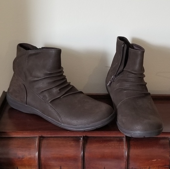 skechers lite step tricky boots